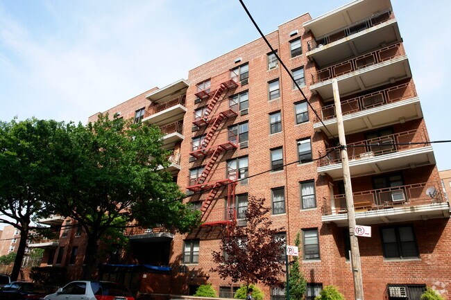 Photo - Franklin Avenue Corp Apartments