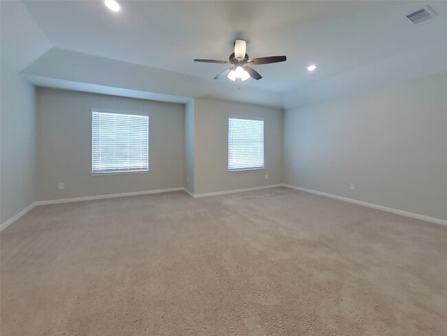 Photo - 23064 Shakespeare Dr