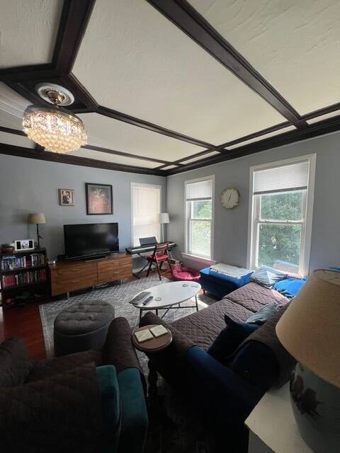 8 Hudson Terrace