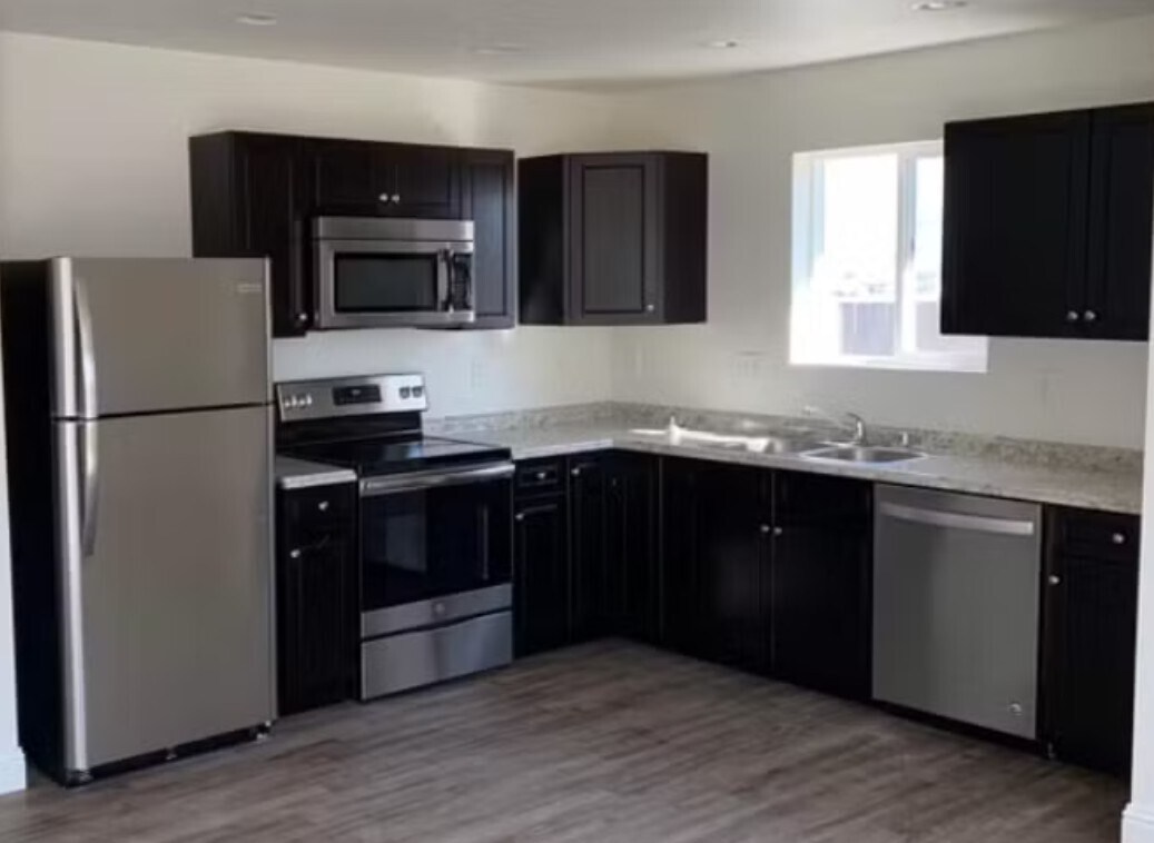 Photo - 508-508 E 3rd St Unidad 508