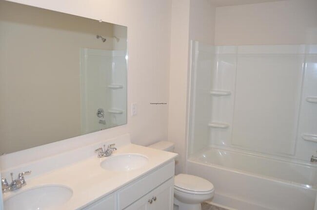 Photo - Available Now! Move in Ready!