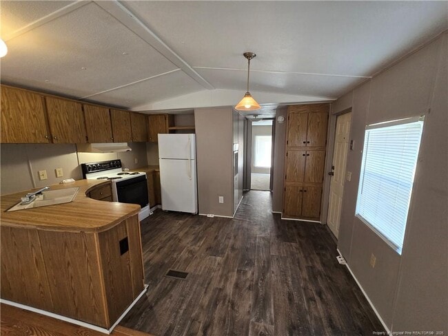 Photo - 826 Rembrandt Dr