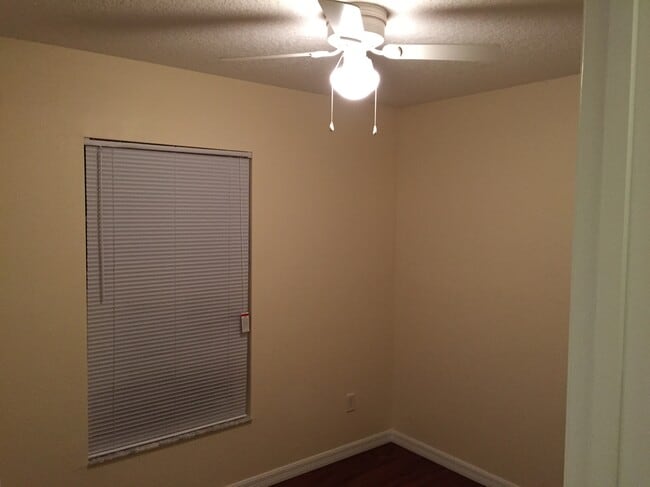 Photo - 845 Pearl St,