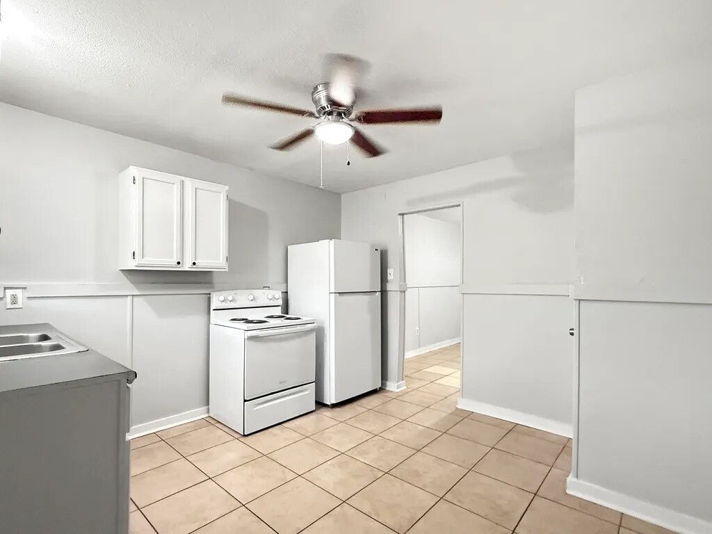 Photo - 524 Starrett Rd Apartment Unit A