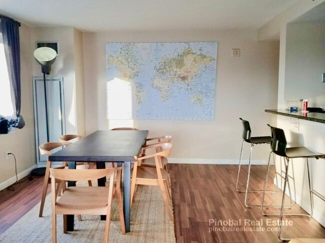 Photo - 8 Museum Way Unit 313