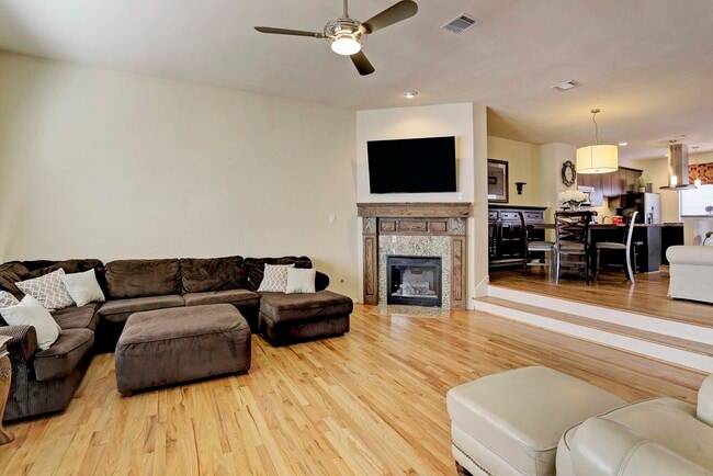 Photo - 5706 Cornish St Unit B