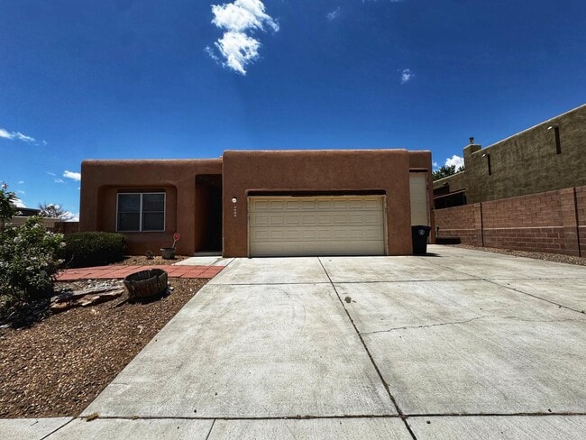 Photo - 2019 Selway Pl NW Apartment