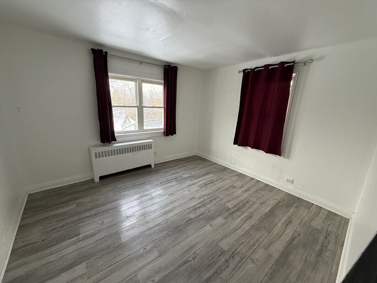 Photo - 159 Barrie Rd Unit Room 4