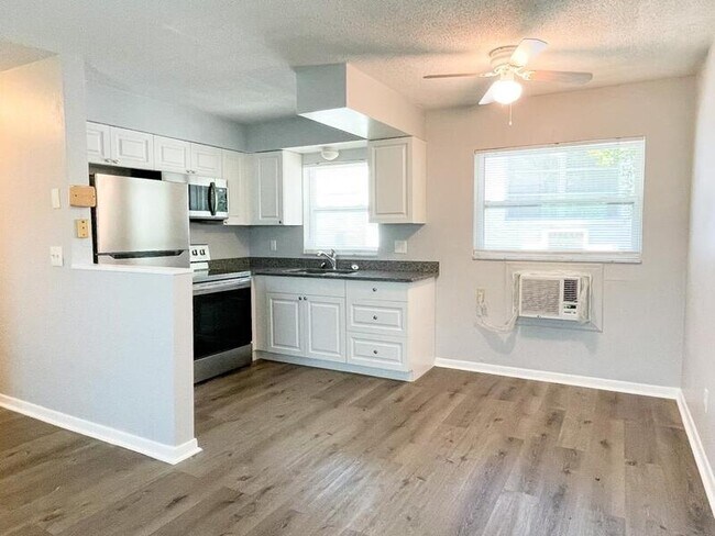 Photo - 1265 Pierce St