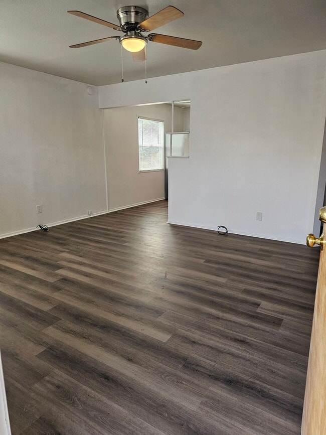 Photo - RETIREMENT COMMUNITY: Renovated Residence Hidden Gem 2 Bed/1 Bath - San Leandro