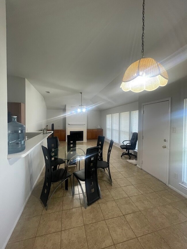 Photo - 7814 Log Hollow Dr