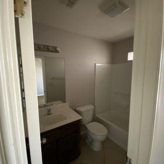 Photo - 403 N 48th St