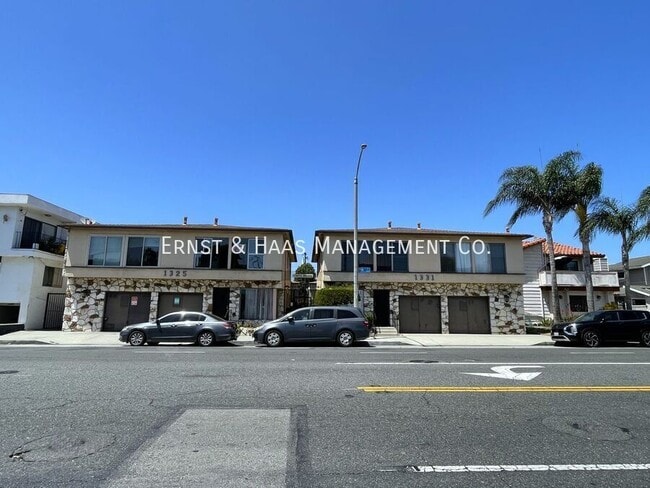 Building Photo - 1325 E 7th St Unit #06