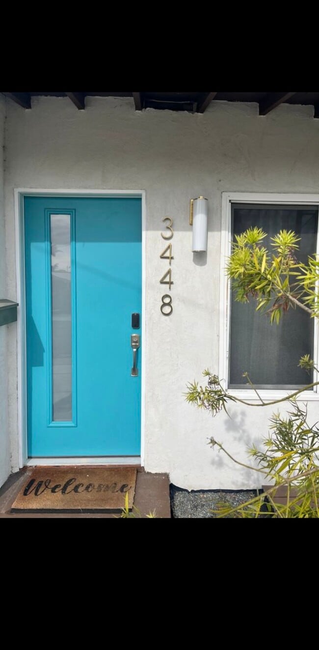 Building Photo - 3448 Copley Ave