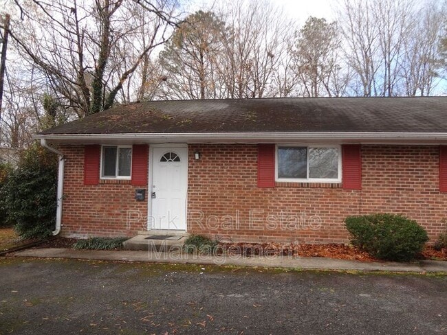 Building Photo - 114 Bim St