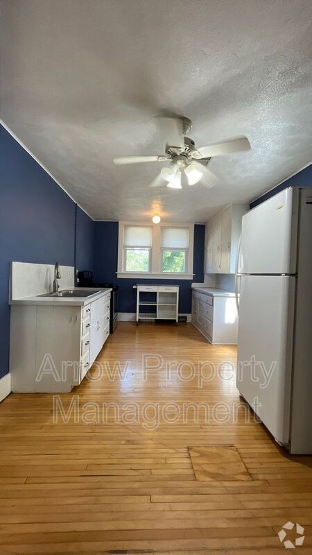 Building Photo - 2125 South St Unit 2 Rental