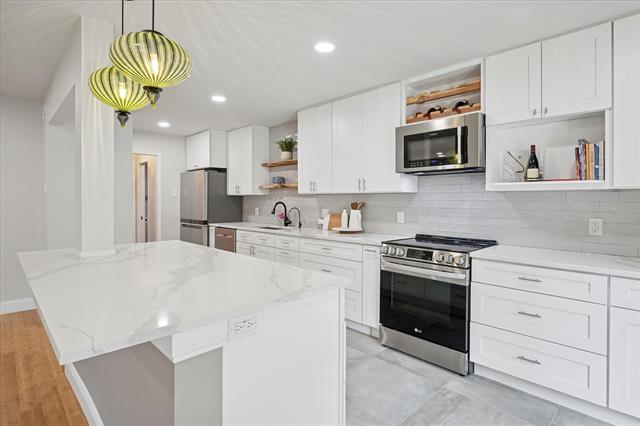 Building Photo - 6935 Helsem Way Unit 121, Lane A Rental