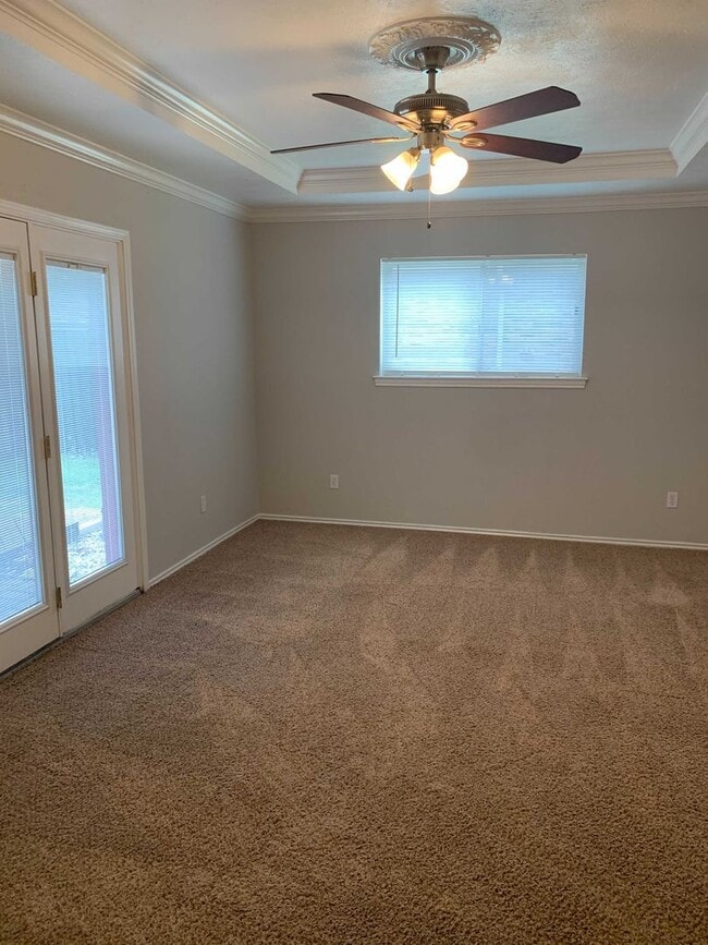 Photo - 2417 Stone Creek Dr