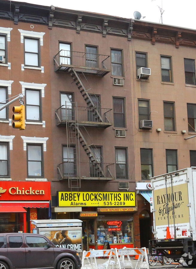 1558 Second Avenue - 1558 Second Avenue Apartments