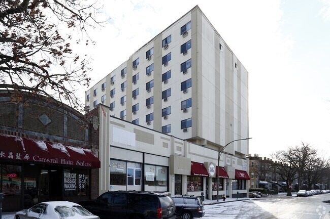 Building Photo - 1120 Commonwealth Ave Rental