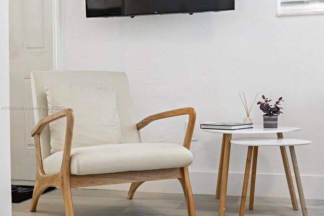 Photo - 1044 NE 13th Ave Unit 1044