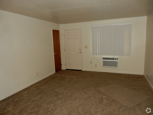 Building Photo - 1518 Sunrise Manor Way Unit 1518 Rental