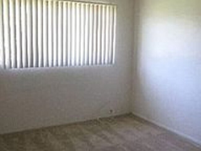 Photo - Charming 4-Bedroom Home in Hudson Park – L...