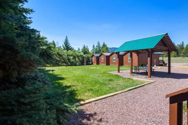 Photo - 10630 Hwy 2 E Unit Mountain View Studio