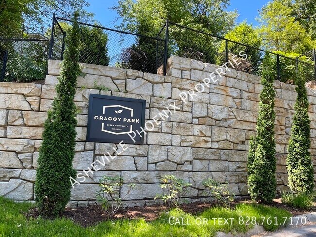 Photo - 18 Mauricet Ln House