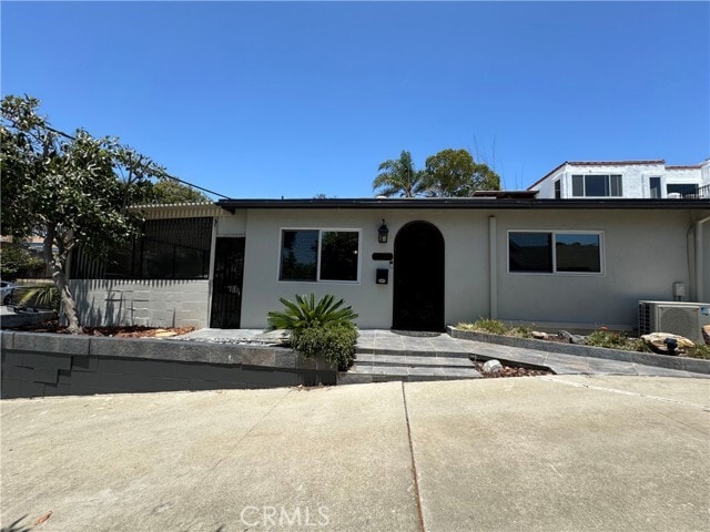 Photo - 2022 Dawson Ave