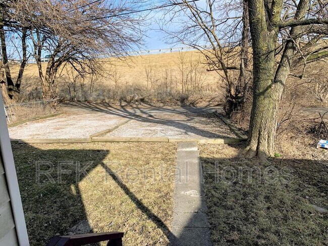 Photo - 1827 Olive St