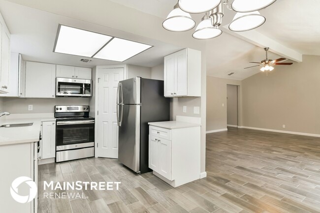 Photo - 9550 New World Dr