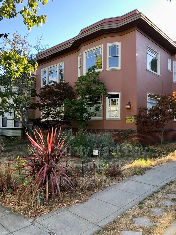 Photo - 2632 Hillegass Ave Unidad E