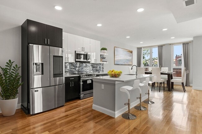 Photo - 10 Taber St Unit 201
