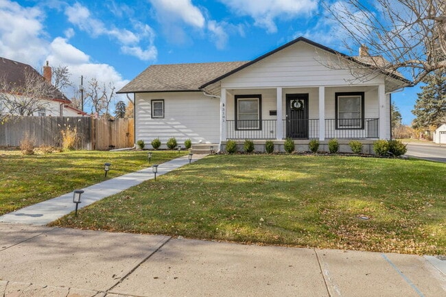 Building Photo - 3101 S Clarkson St