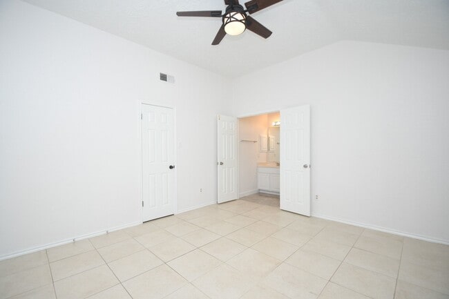 Photo - 2303 Old Dixie Dr