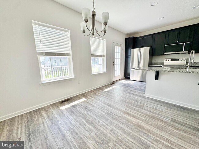 1066 Wickersham Wy