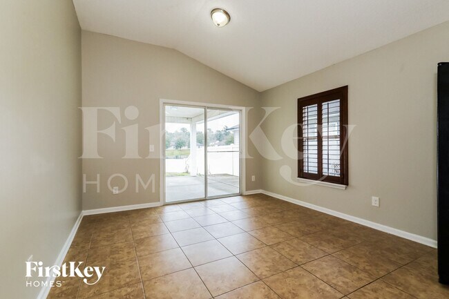 Photo - 5668 Village Pond Cir