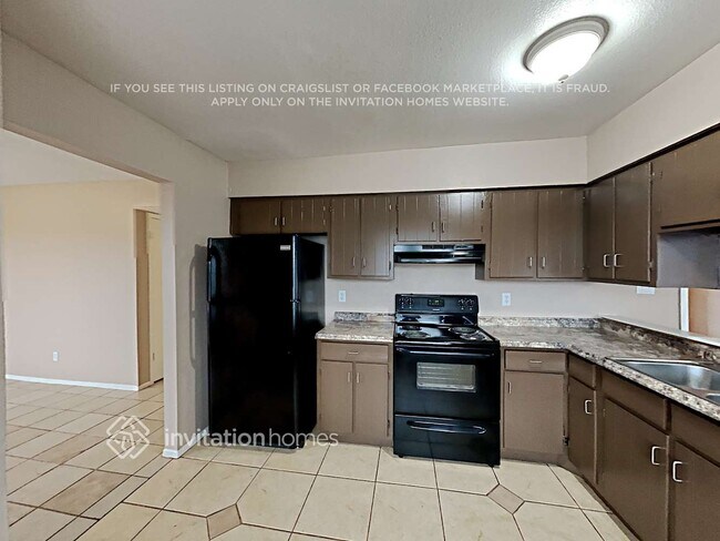 Photo - 17454 N 14th Ave