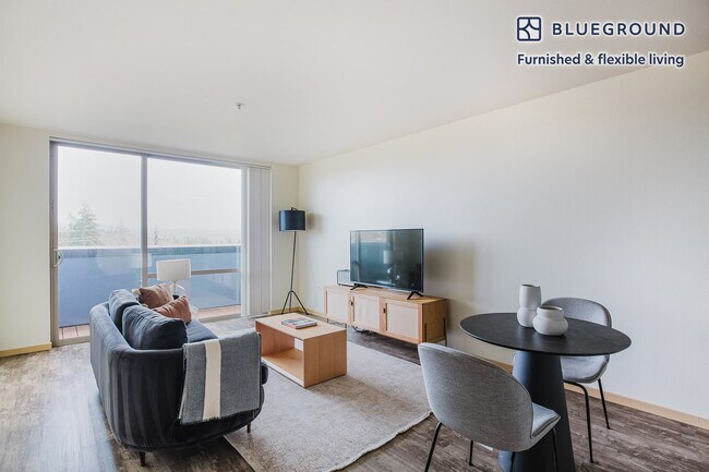 Photo - 4219 S Othello St Unidad FL6-ID787