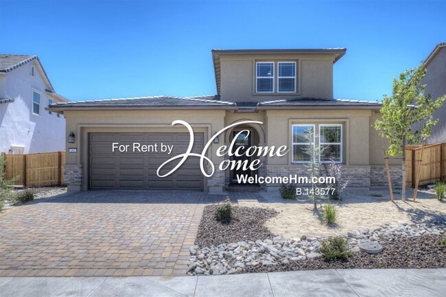 Building Photo - 262 Commodore Dr