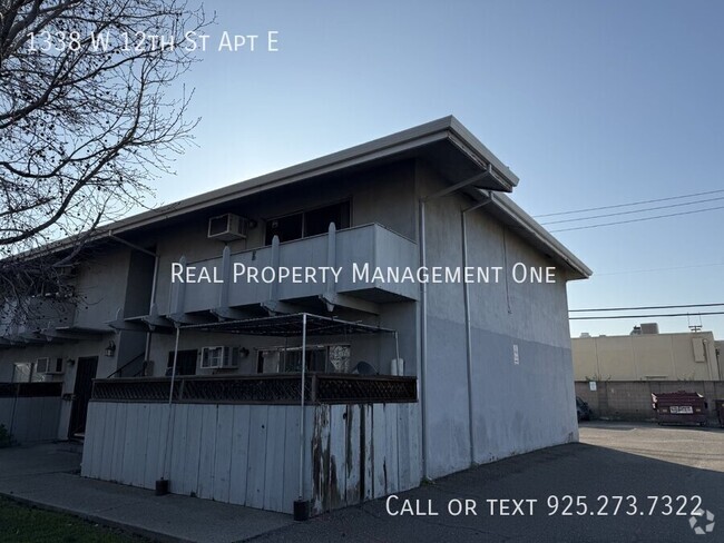 Building Photo - 1338 12th St Unit E Rental