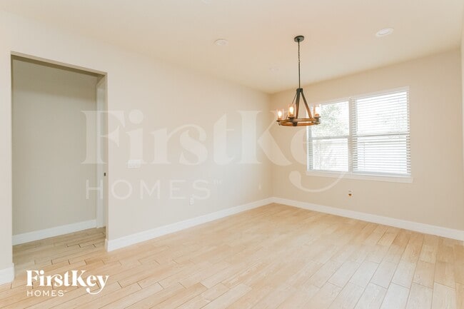 Photo - 16303 Treasure Point Dr