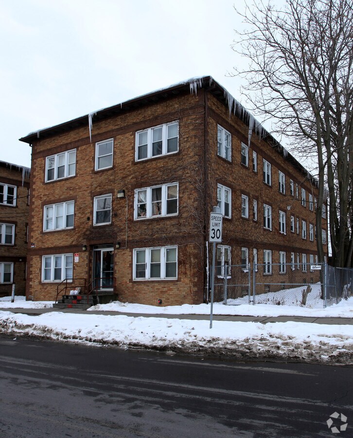 118 W Castle St - 118 W Castle St