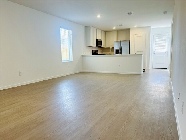 Photo - 28723 Bottom Grass Trl