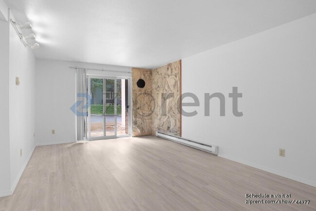 Photo - 14450 NE 31st St