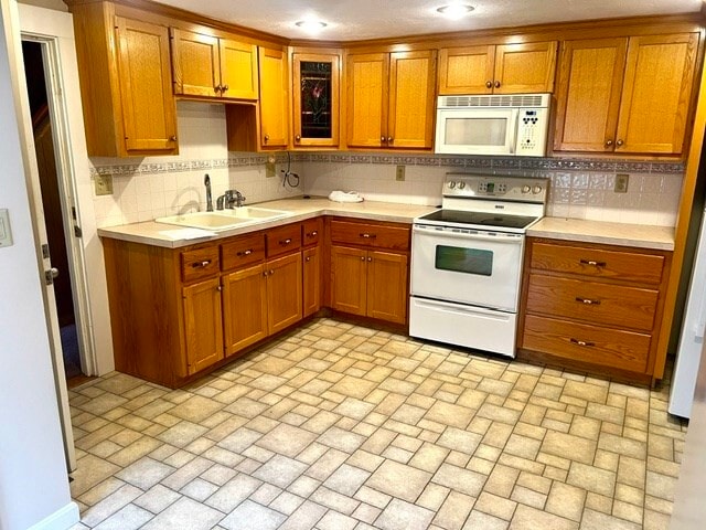 Building Photo - 39 Beach St Unit 1