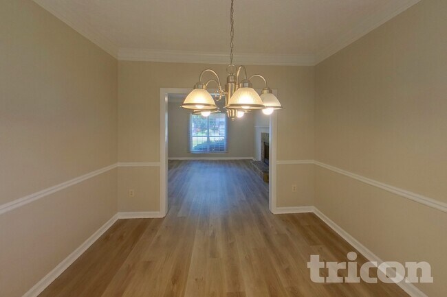 Photo - 1475 Watercrest Cir