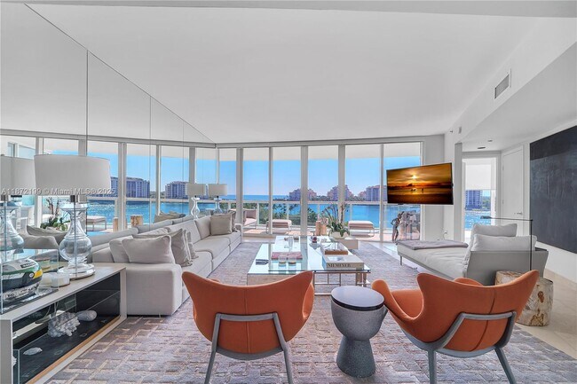 Photo - 1000 South Pointe Dr Unidad 604 Rental