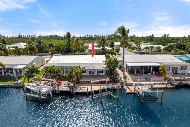 Building Photo - 44 Aqua Ra Dr Rental